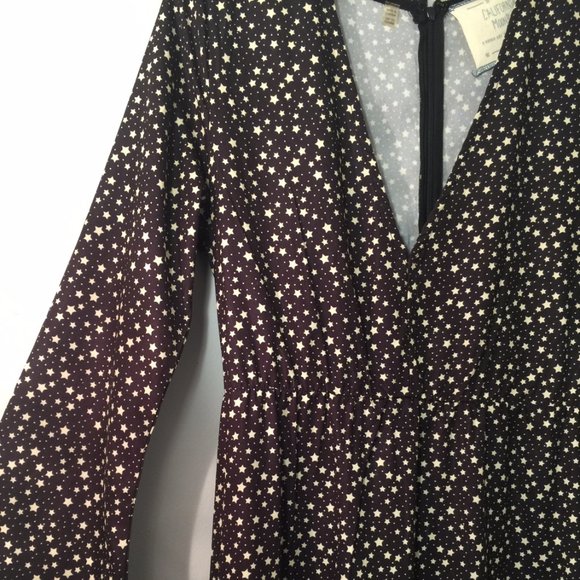 Star print bell sleeve maxi dress - Picture 3 of 4